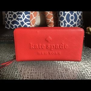 Kate Spade Larchmont Avenue Logo Red Pebbled Leather Wallet